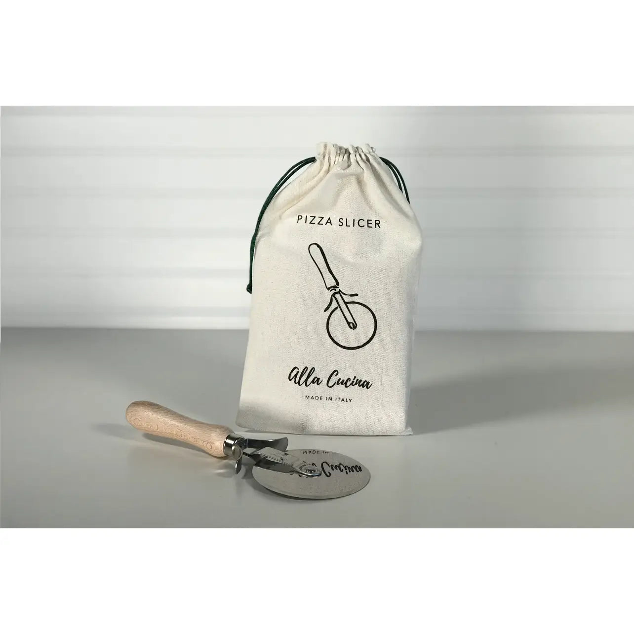 Italian Beechwood Pizza Slicer