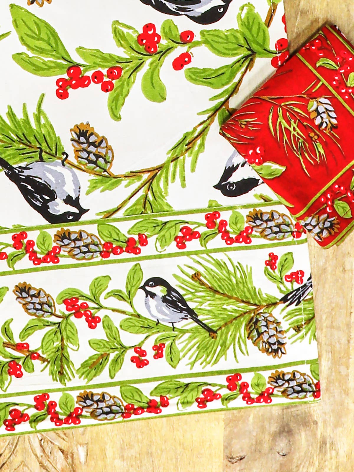Christmas table runner